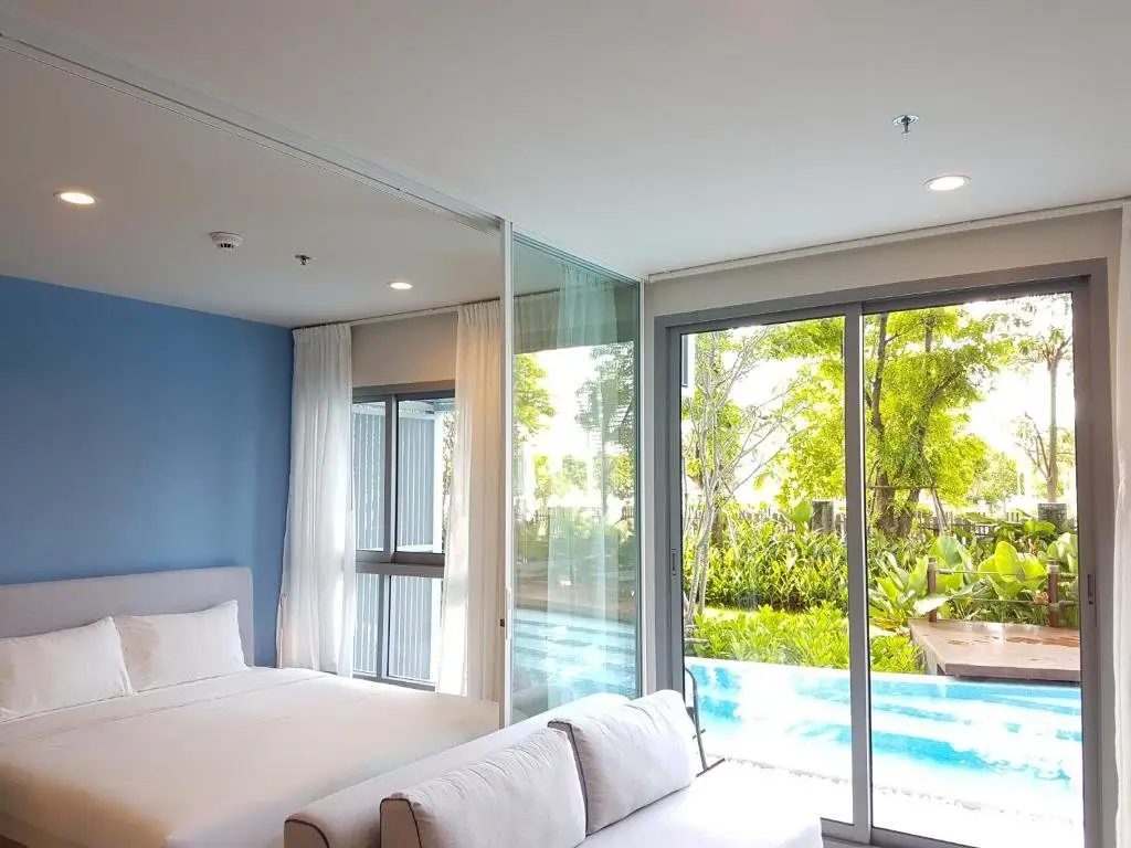 Чаам: BLU Pool Access by Pool 23