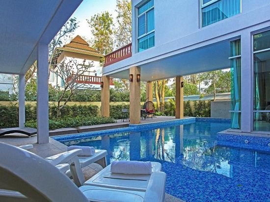 Паттайя: Jomtien Waree 8