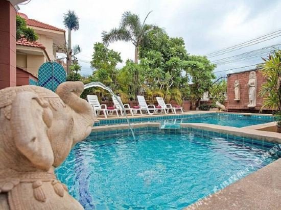 Паттайя: Jomtien 5 Bedroom Villa Sleeps 10 Close To Beach Standard Villa