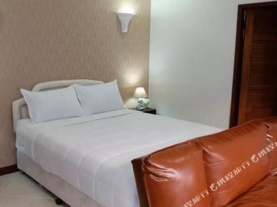 Паттайя: The Pool House Pattaya No.8( Pratumnuk)