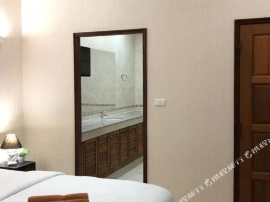 Паттайя: The Pool House Pattaya No.8( Pratumnuk)
