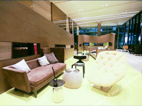 Паттайя: Landlord Ellar Hotel 27 Branches