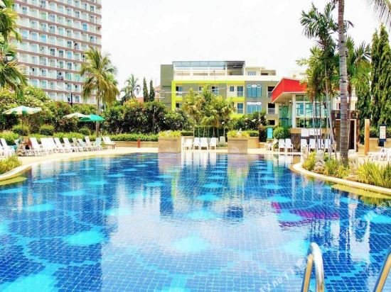 Паттайя: Jomtien1 Zhongtian Cozy Apartment