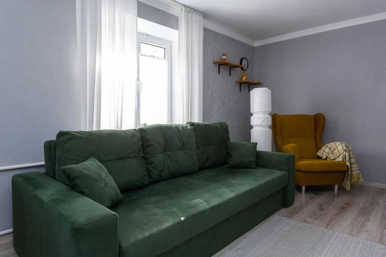 Калининград: Apartment in the Center Gray Garden