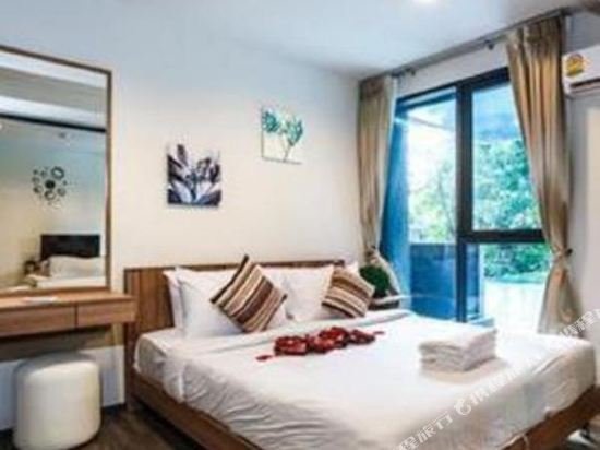 Кату: The Deck B145 By Lofty Phuket