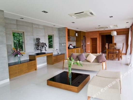 Кату: Tropiclook Accommodation 19 Branch
