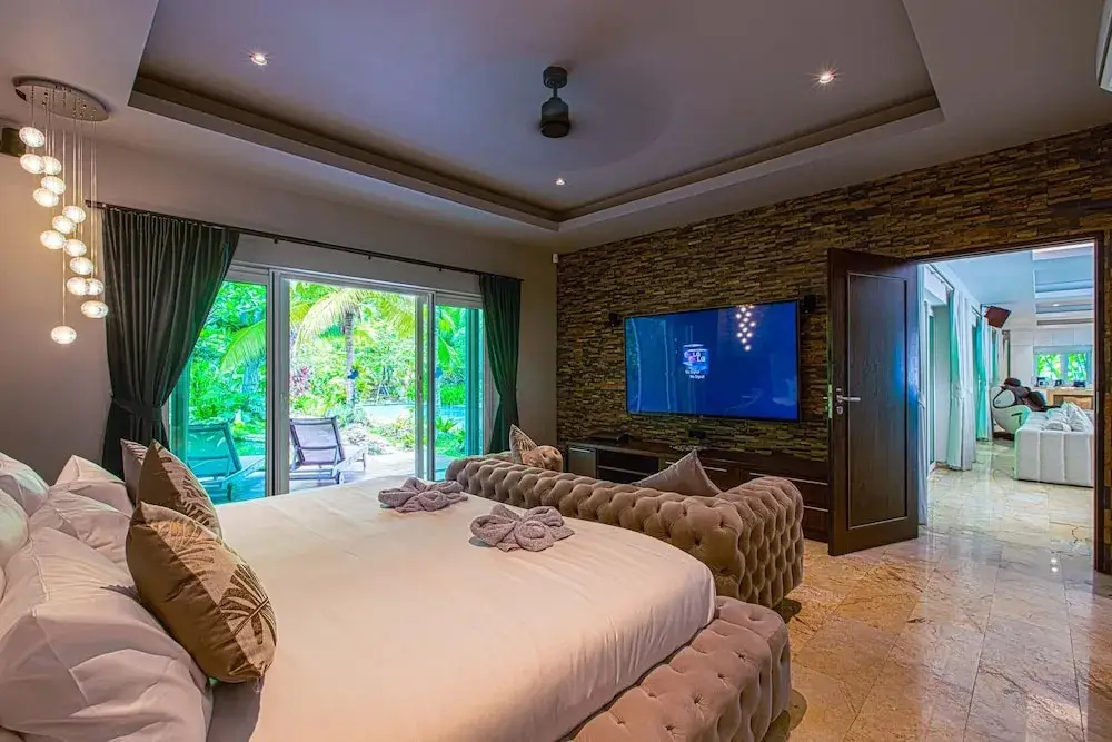 Чаам: 6BR Luxury Tropical Pool Villa PH125