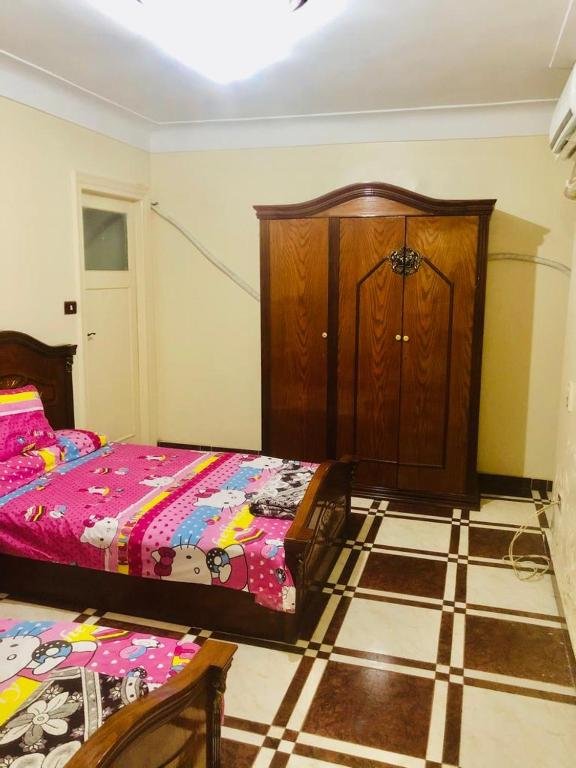 Александрия: 2 Bedroom Apt partial Sea View