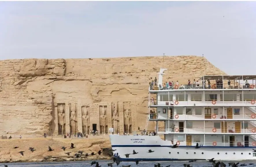 Луксор: Mövenpick Prince Abbas Lake Nasser Monday Four Nights Aswan Friday Three nights Abu-Simbel