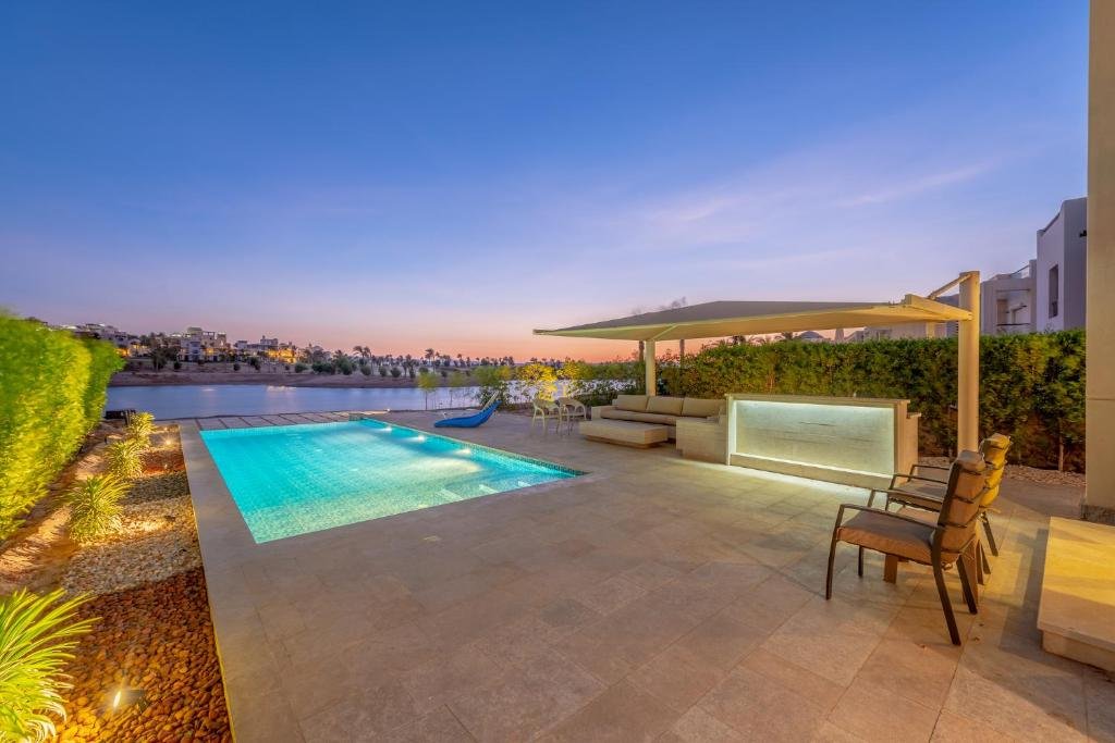 Эль-Гуна: Joubal Lagoon II 3-Bedroom Villa with Private Pool