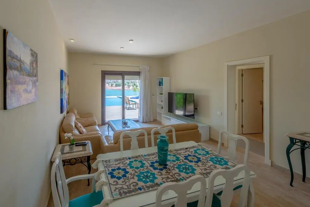 Эль-Гуна: Joubal Lagoon II 3-Bedroom Villa with Private Pool