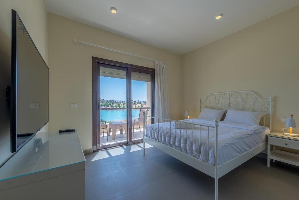 Эль-Гуна: Joubal Lagoon II 3-Bedroom Villa with Private Pool