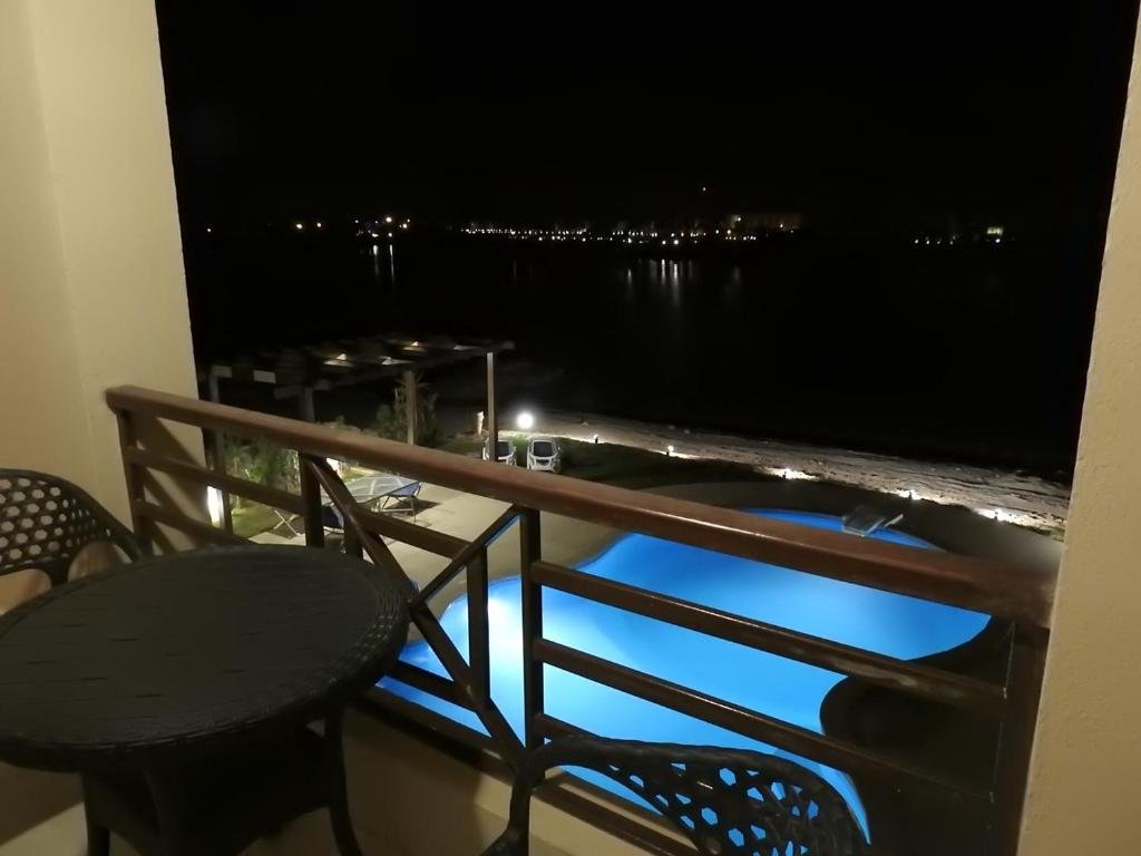 Эль-Гуна: Unique 4-rooms villa w/private pool, beach & dock.