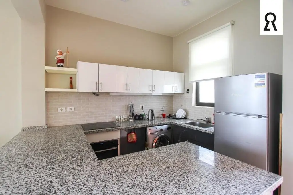 Эль-Гуна: Luxurious 3br Lakefront Town-House (Tawila)