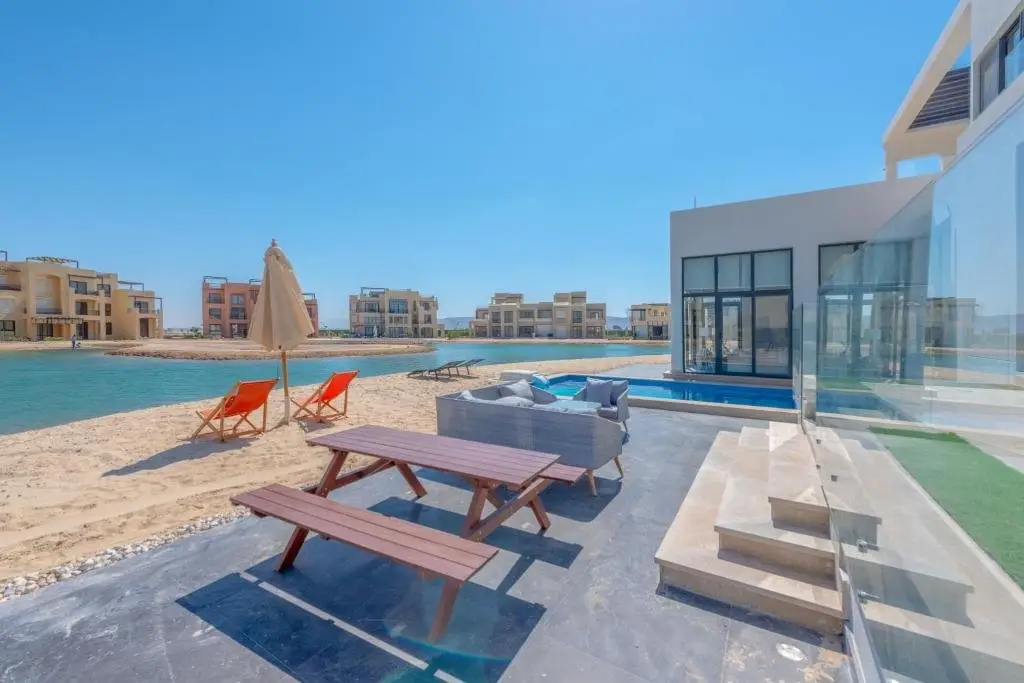 Эль-Гуна: Long Island Gouna 5br Tawila Beach House & Pool