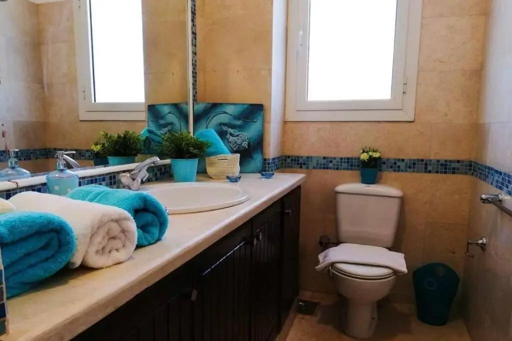 Эль-Гуна: Luxury 4 bedroom villa with a heated pool