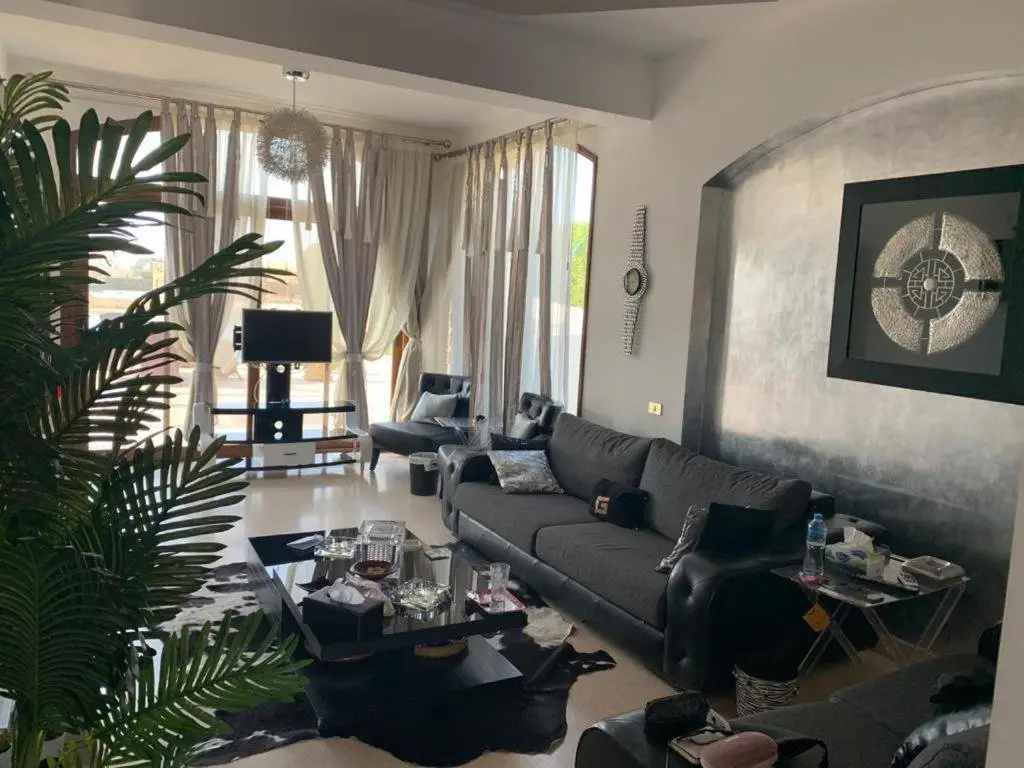 Эль-Гуна: 3Bedrooms Villa with Private Pool and direct Lagoon Access