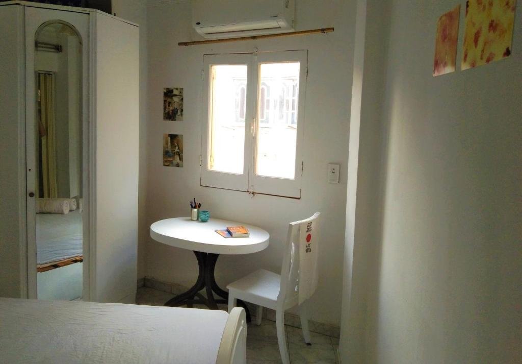 Каир: Lovely Double Room with AC in Downtown