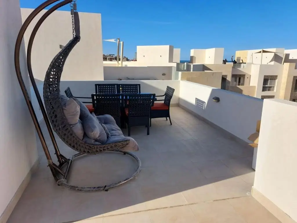 MCJ Luxury 2 Bedrooms Apartment — фото 1