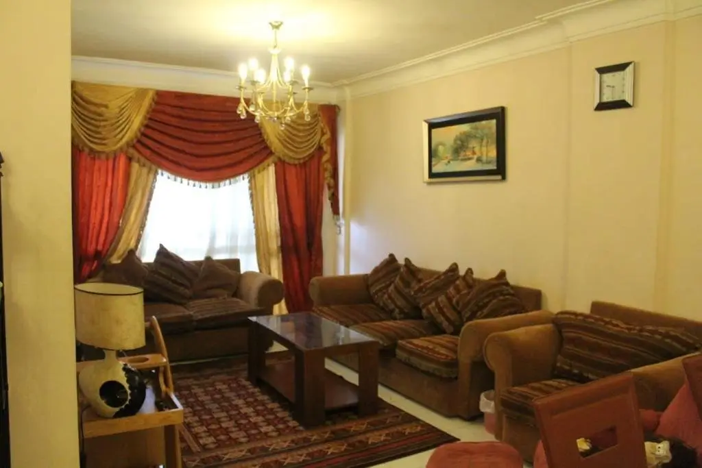 3Bd Entire Apartmen In A Central Location (Alexandria) — фото 1