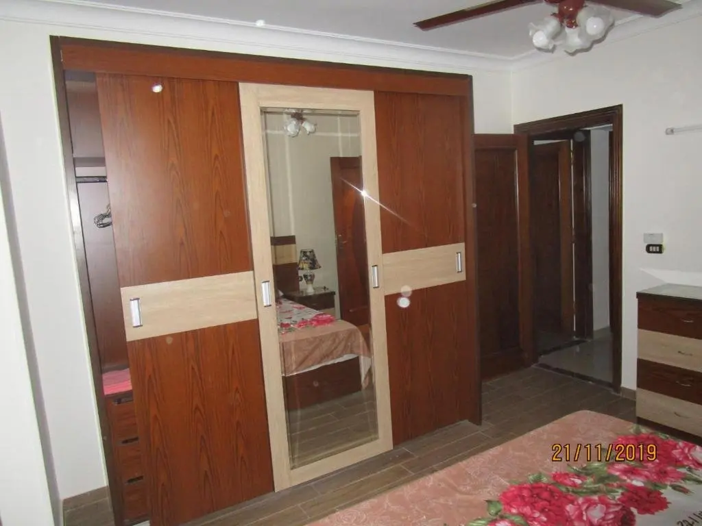 Каир: Luxury Furnished Apartment
