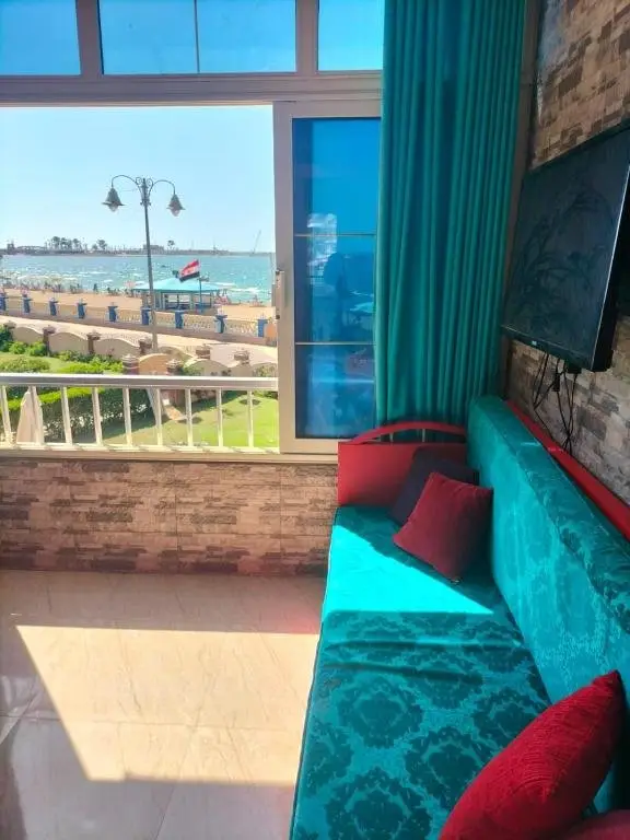 Александрия: شاطئ المعموره الاسكندريه 01272849001