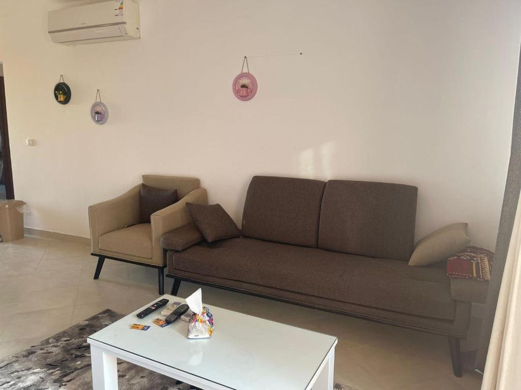 Amwaj 2 Bedrooms D4 — фото 1