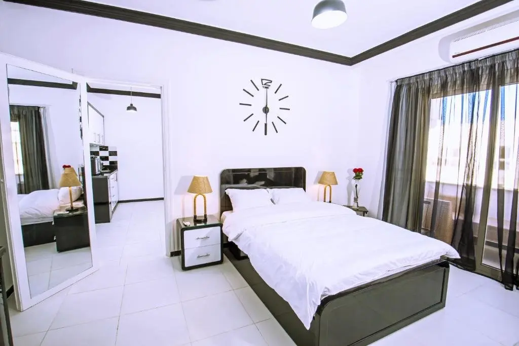 Хургада: Rare 2BD Marina Hotspot With Pool, Fast Free WIFI & Balcony - 2 Kitchens & 2 Bathrooms - Western Standards - Sheraton Plaza 414-415