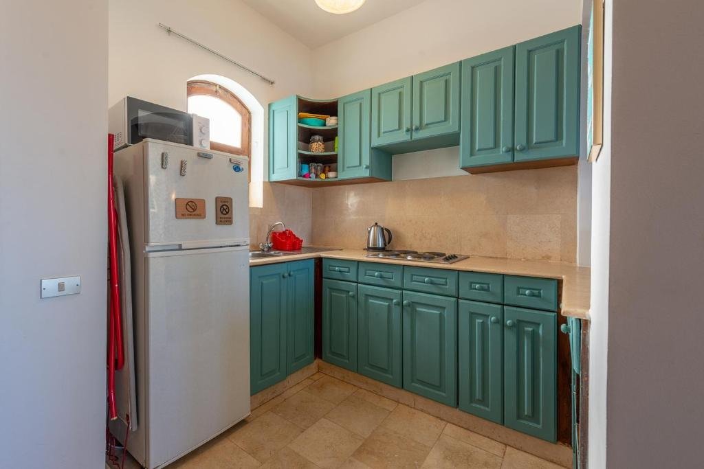 Эль-Гуна: Lagoon View 1-Bedroom Apartment in West Golf El Gouna