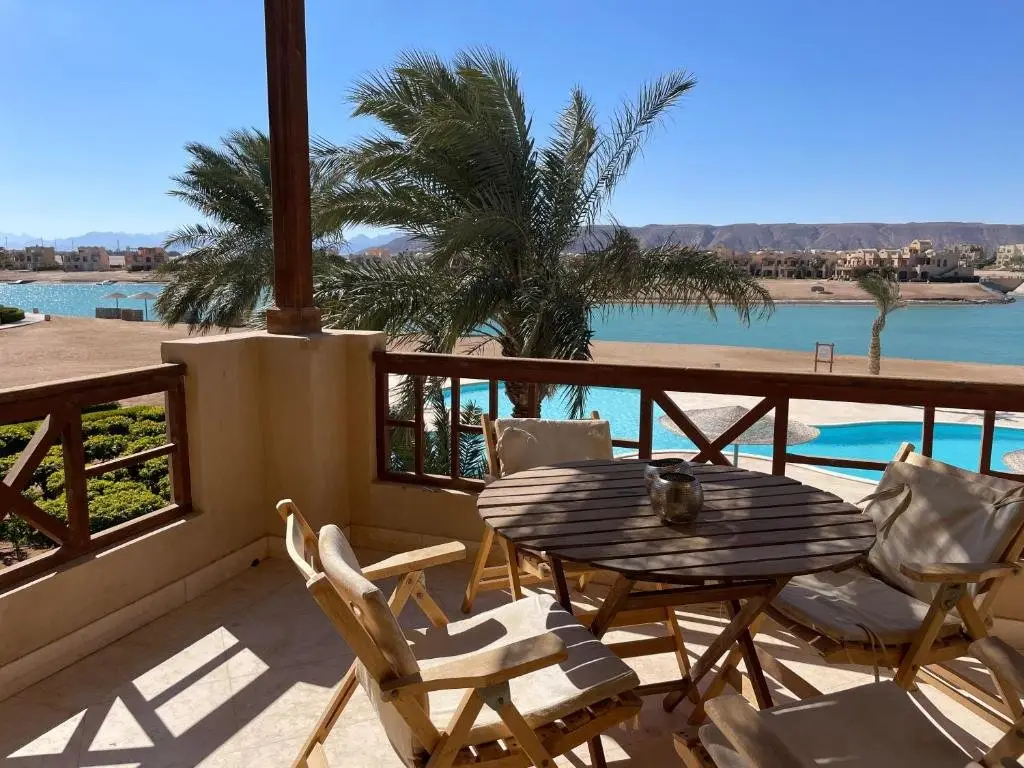 Эль-Гуна: Sabina 1br apartment Lagoon view with shared pool
