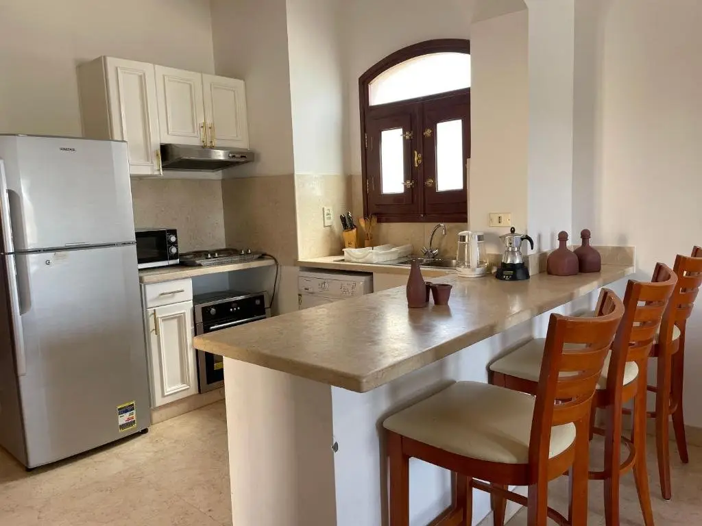 Эль-Гуна: Sabina 1br apartment Lagoon view with shared pool