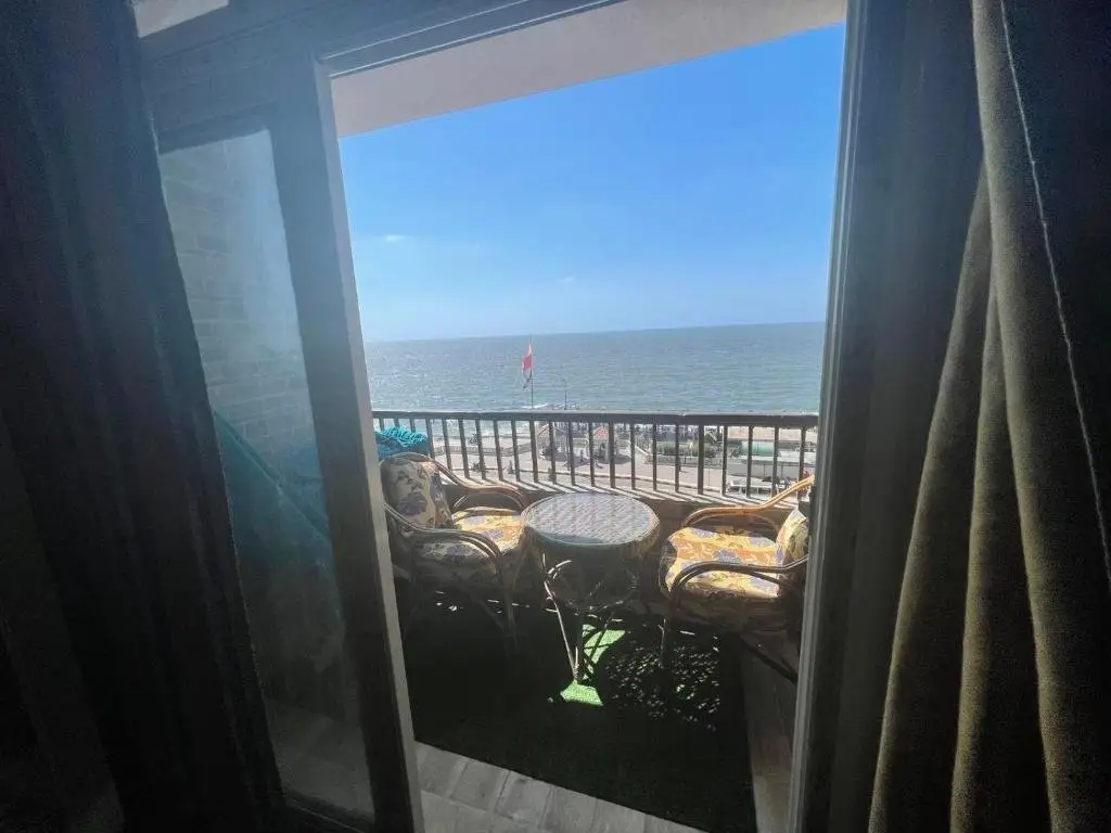 Александрия: Amazing Sea View 2 bedroom apartment