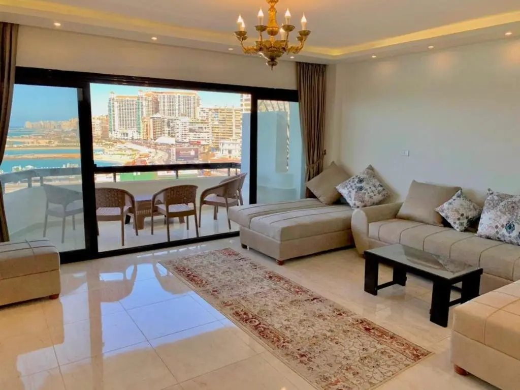Александрия: Alexandria Luxury Apartments Gleem 2 Direct Sea View
