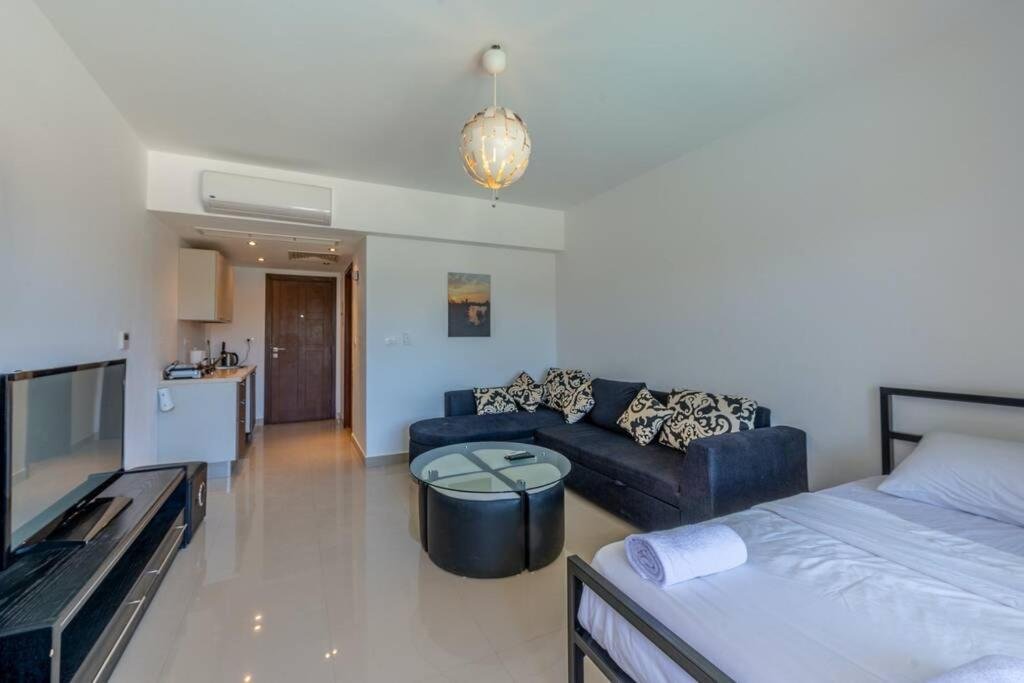 Эль-Гуна: Cozy studio in GCribs with pool - Golden Apartments