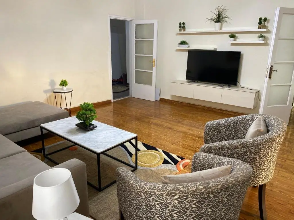 Каир: Maspero Nile View Serviced Apartments by Brassbell