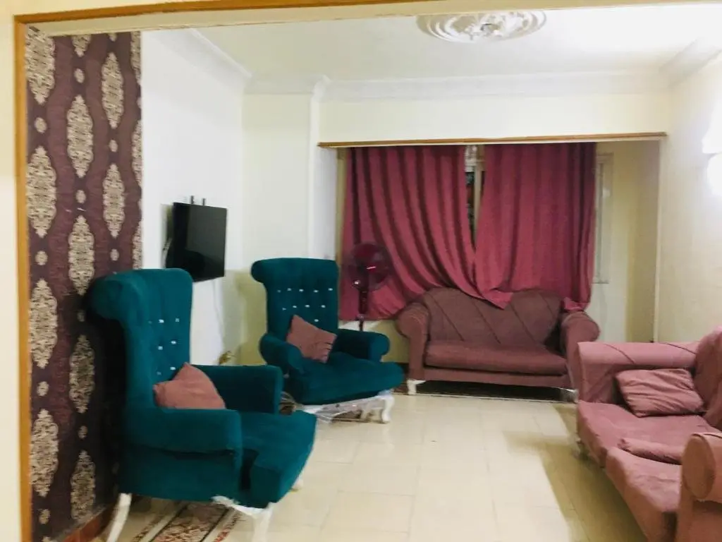 Каир: Maadi Ring Road Sweet Apartment