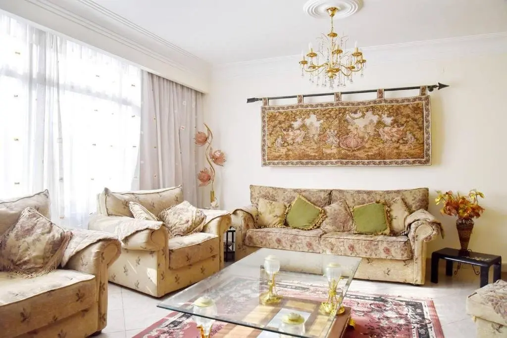 Каир: Fancy apartment in front of City Stars