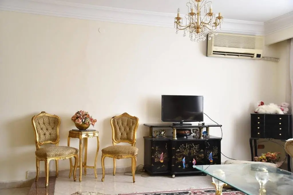 Каир: Fancy apartment in front of City Stars