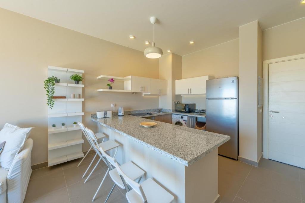 Эль-Гуна: Brand-new 1-Bedroom in Tawila, Lagoon & Pool View