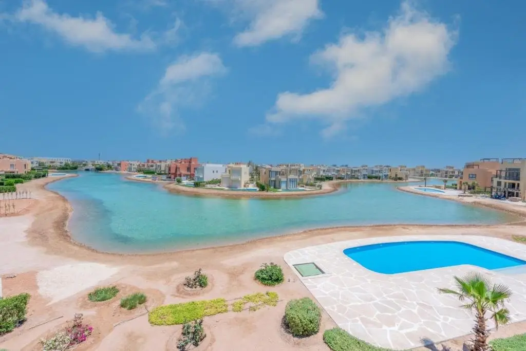 Эль-Гуна: Brand-new 1-Bedroom in Tawila, Lagoon & Pool View