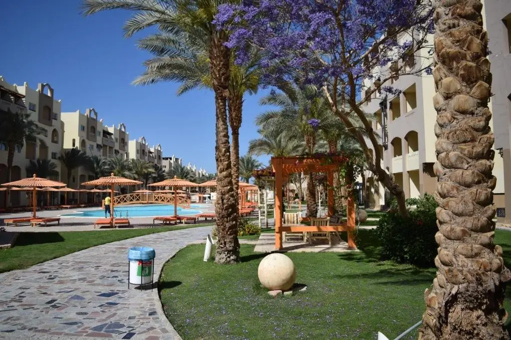 Хургада: Comfortable studio in hotel 4 stars with private beach for non-egyptians only