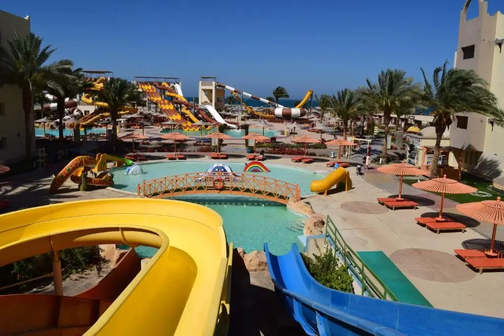 Хургада: Comfortable studio in hotel 4 stars with private beach for non-egyptians only