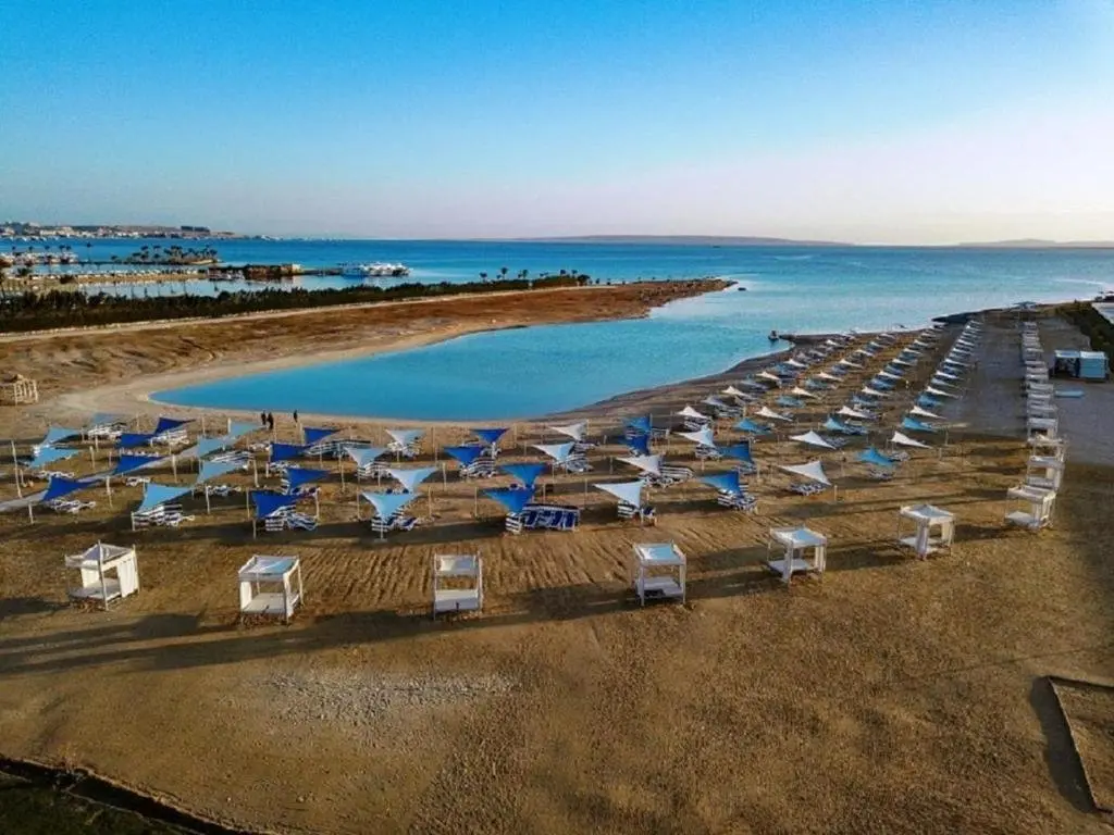 Хургада: Premium sea view 2 bedrooms 2 bathrooms apartment located within Gravity Hotel & Aquapark Hurghada