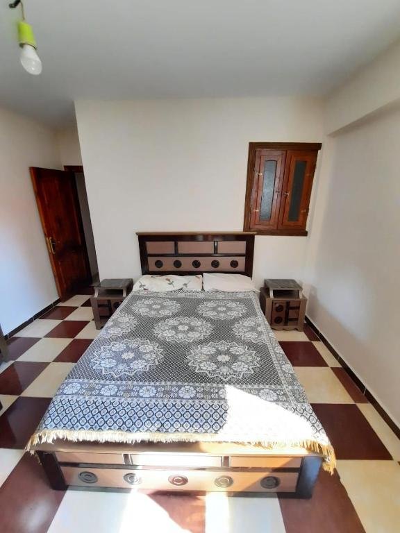 Александрия: Nice Apartment next to the Sea in Miami Alexandria