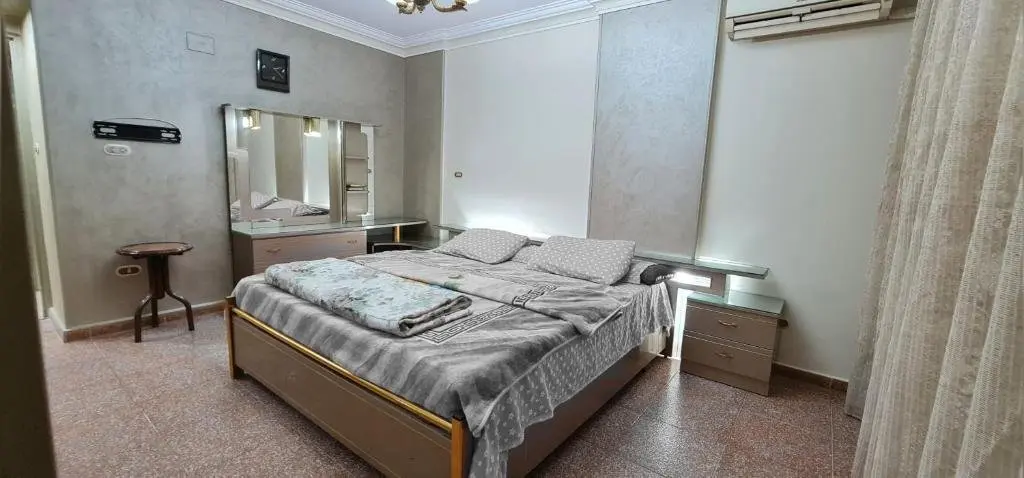 Каир: Comfy 2 Bedrooms Apartment in Cairo 98-4
