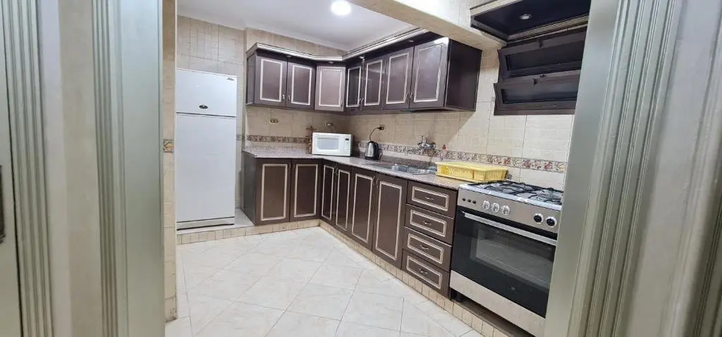 Каир: Comfy 2 Bedrooms Apartment in Cairo 98-4