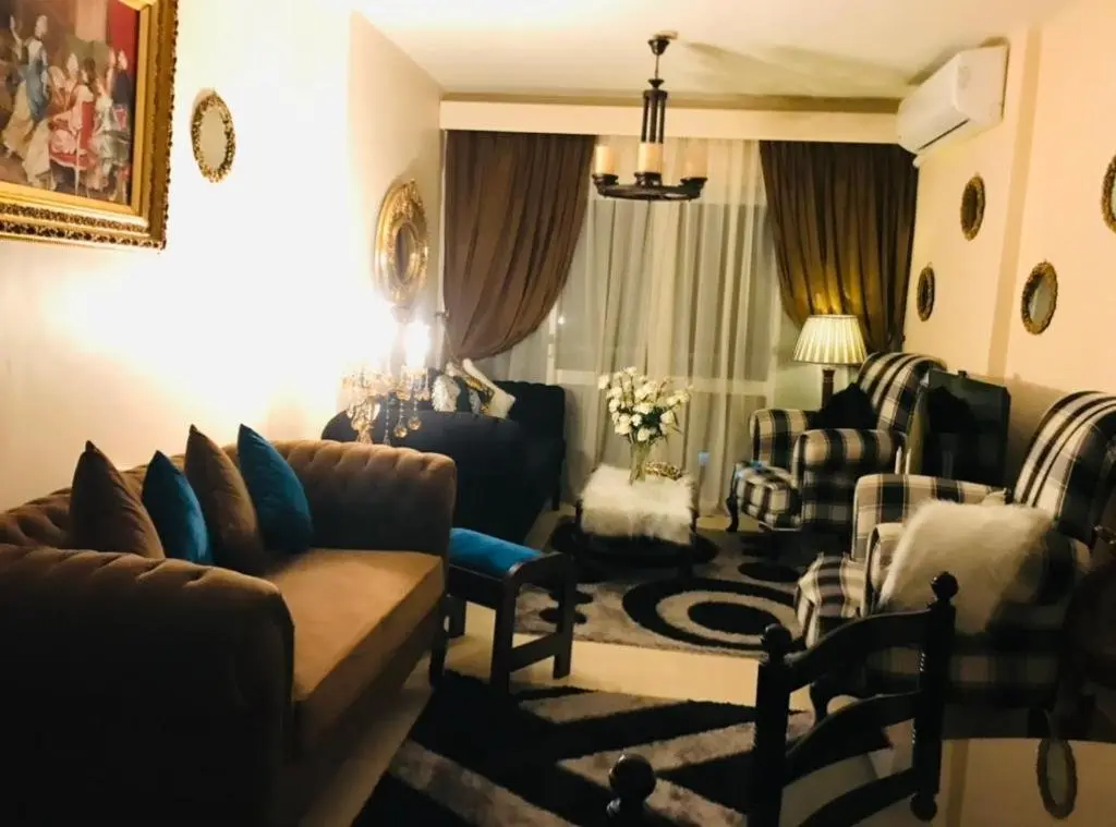 Александрия: Two bedrooms , Luxury idyllic Apartment in the middle of Alex minimum 3 days