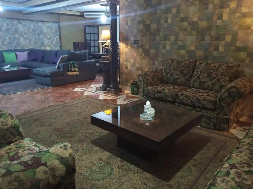 Гиза: medhat faisel appartment