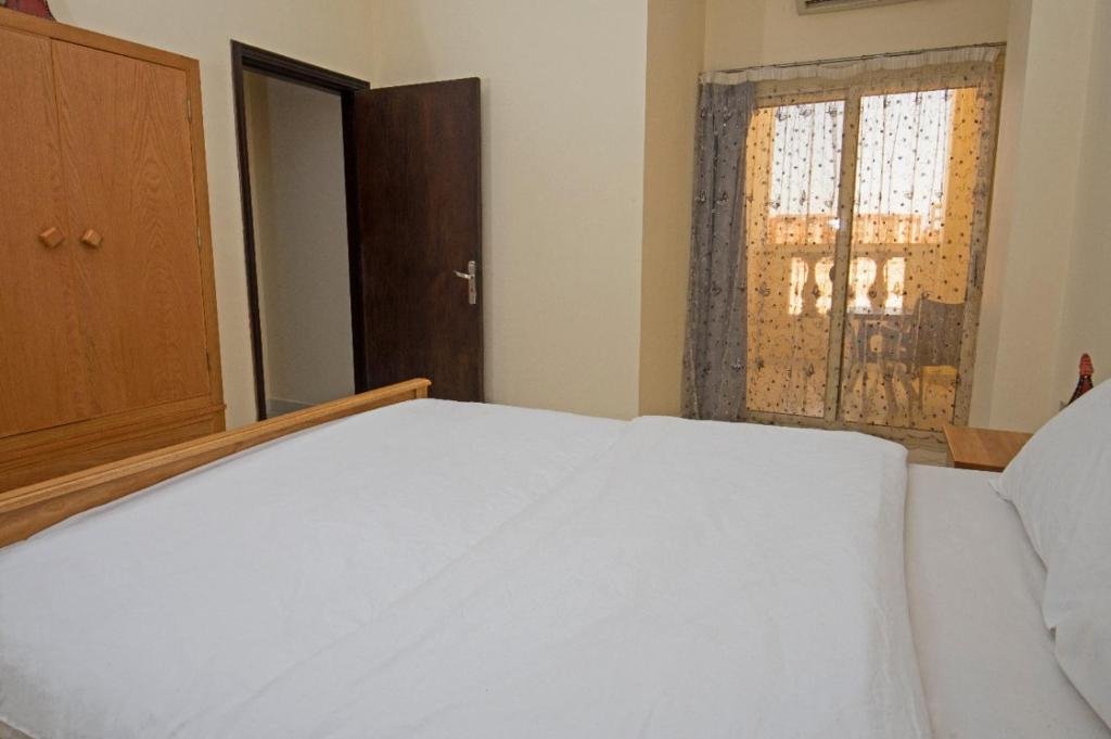Хургада: Two bedroom apartment with pool Nour Plaza F31
