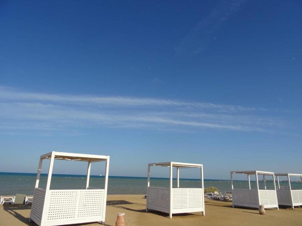 Эль-Гуна: Gouna Mangrovy 1 Br Shared Pool Beach Back View